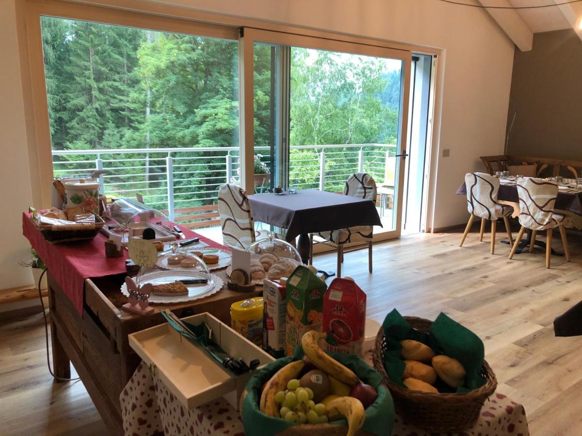B&B Le Stagioni Di Stava Tesero Exterior foto